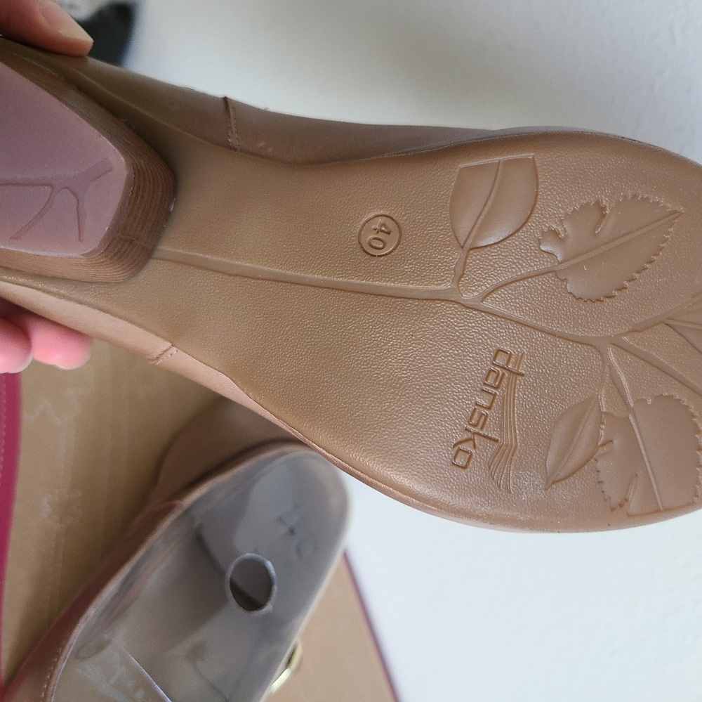 NEW Dansko 40 Malissa Burnished Calf Tan - Picture 7 of 10